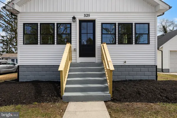 325 PLYMOUTH PL, Cherry Hill, NJ 08002