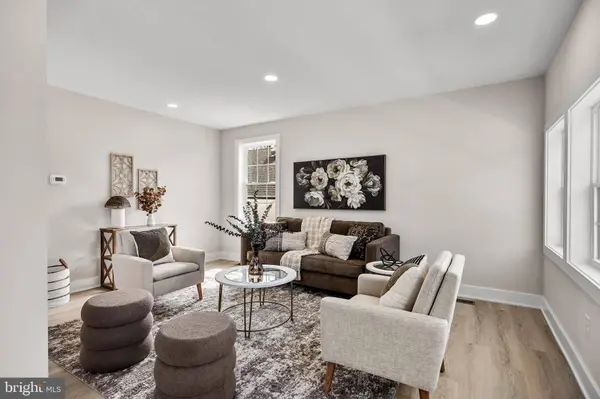 325 PLYMOUTH PL, Cherry Hill, NJ 08002