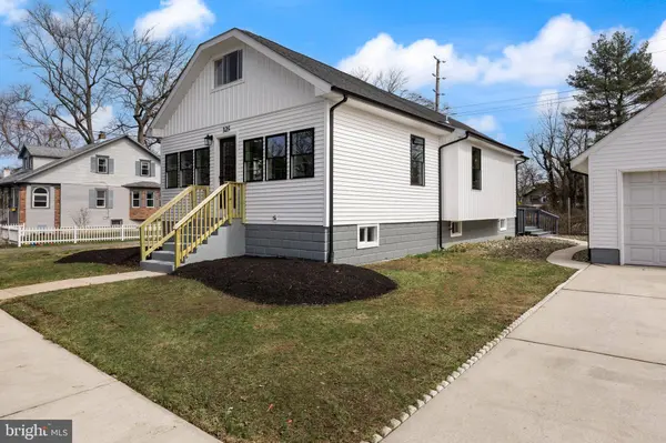 325 PLYMOUTH PL, Cherry Hill, NJ 08002