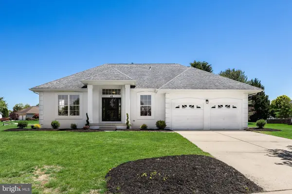 48 PARRY DR, Hainesport, NJ 08036