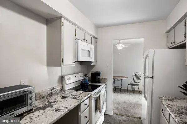 206-A MULBERRY CV #206 A, Mount Laurel, NJ 08054