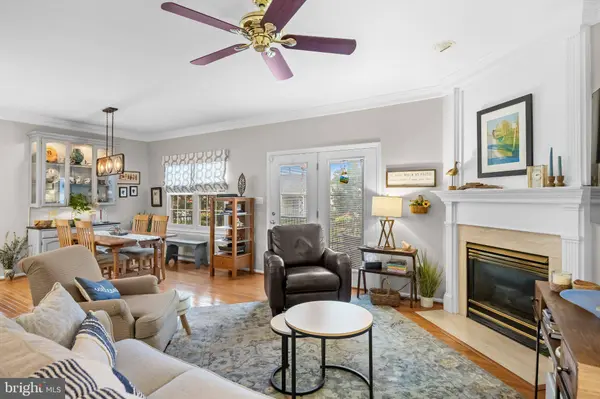 11 TARA LN, Delran Twp, NJ 08075