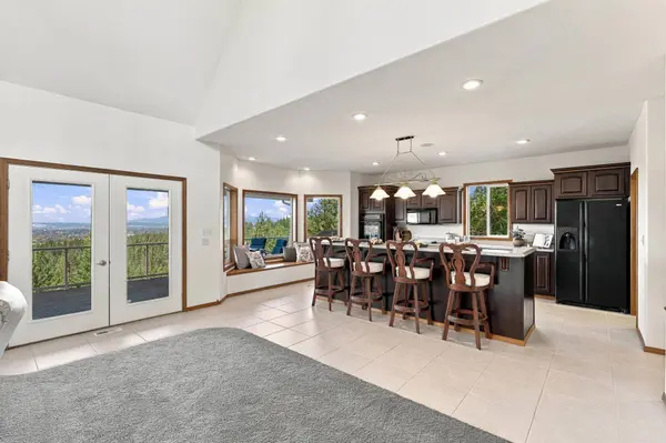 6809 S Wilcox Ln, Spokane, WA 99206