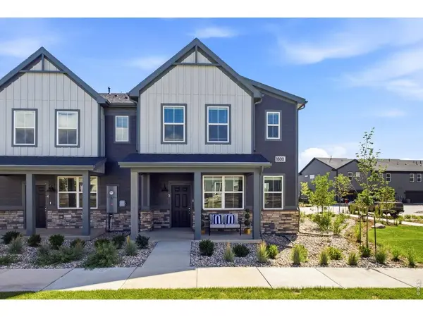 1600 Riverplace #5