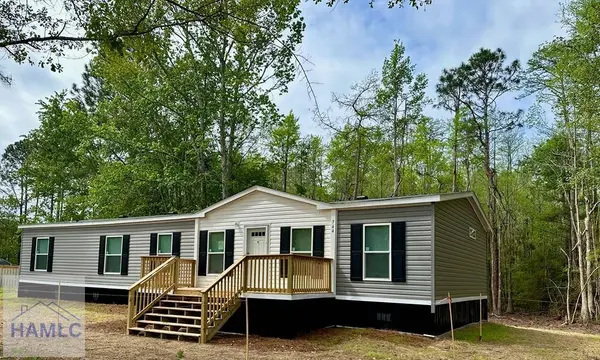 744 Live Oak Church Road, Hinesville, GA 31313