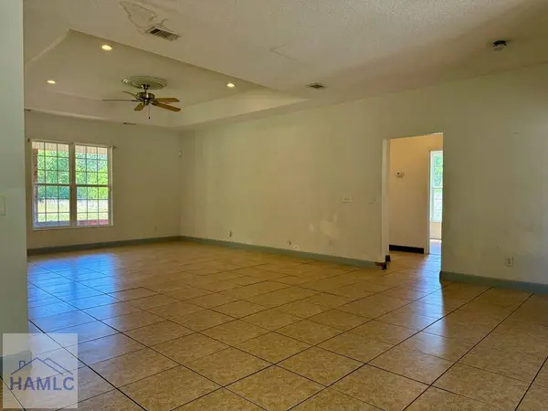 43 Razorback Road, Hinesville, GA 31313
