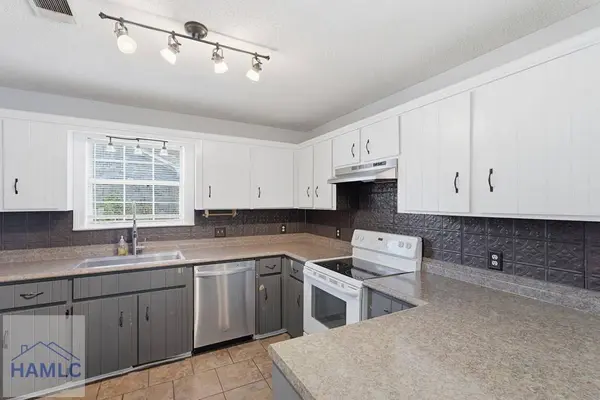 388 Meloney Drive, Hinesville, GA 31313