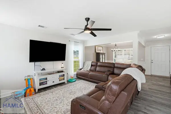 84 Autumn Rift Road, Midway, GA 31320