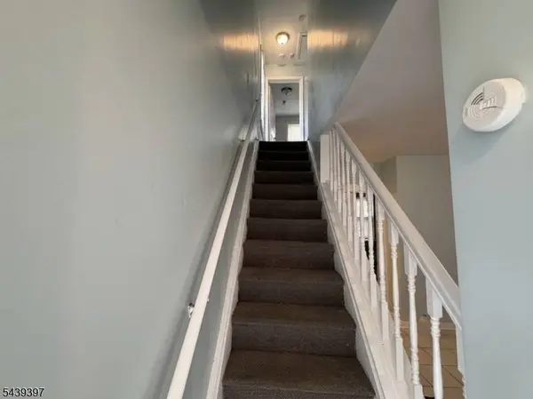 289 Rose St, Newark City, NJ 07108