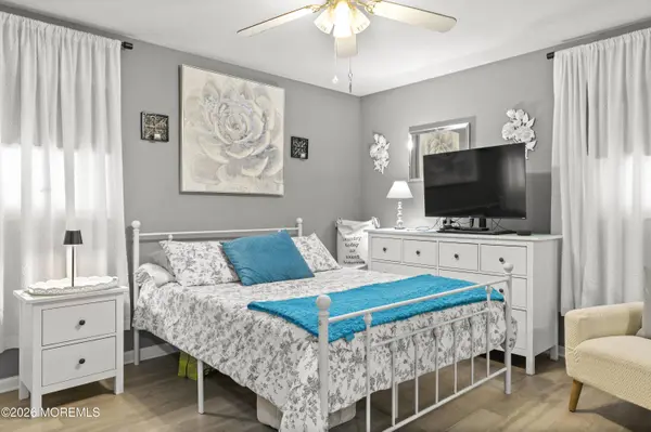 1147 Passaic Avenue, Linden, NJ 07036