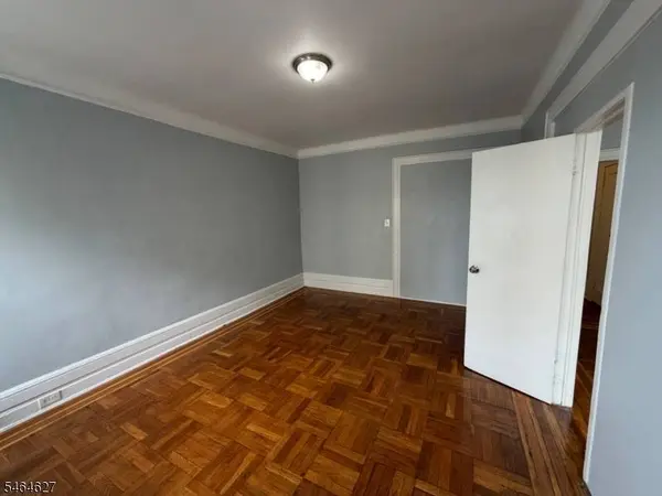 729-735 Martin Luther King Blvd #32B, Newark City, NJ 07102
