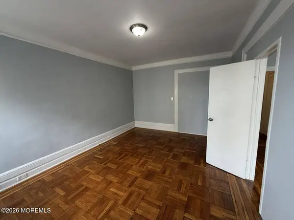729 Dr Martin Luther King Jr Boulevard #32B, Newark, NJ 07108