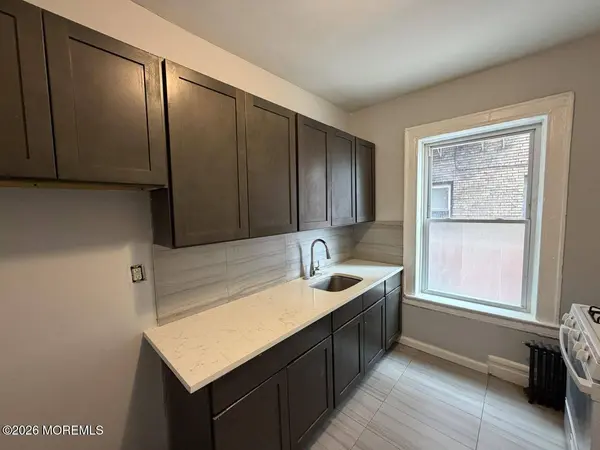 729 Dr Martin Luther King Jr Boulevard #1A, Newark, NJ 07108