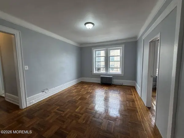 729 Dr Martin Luther King Jr Boulevard #32B, Newark, NJ 07108