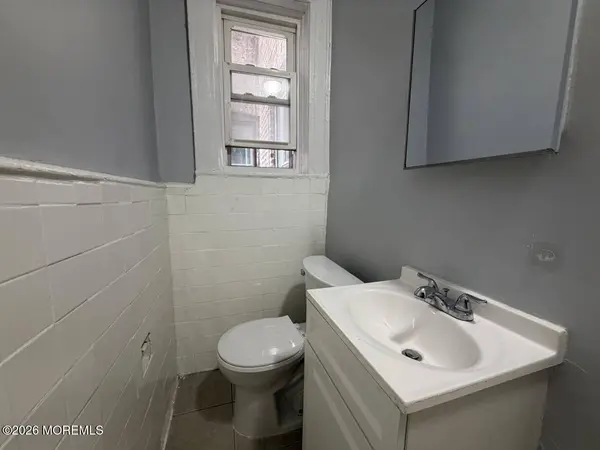 729 Dr Martin Luther King Jr Boulevard #32A, Newark, NJ 07108