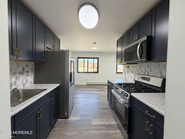 401 US Highway 22 #43F, North Plainfield, NJ 07060