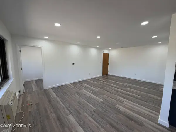 401 US Highway 22 #43F, North Plainfield, NJ 07060