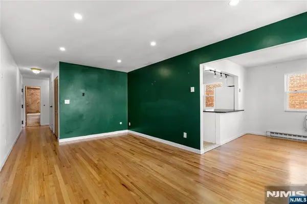 191 Palisade AVE #2C, Cliffside Park, NJ 07010