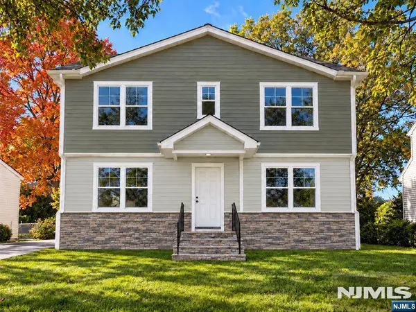 204 Charlton AVE