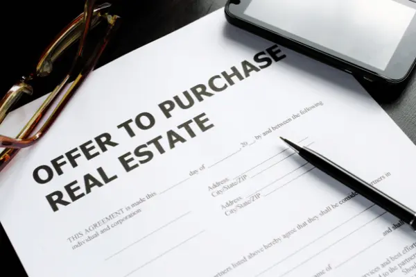 Do I need a buyer agent to purchase a home in Austin?,Robbie English