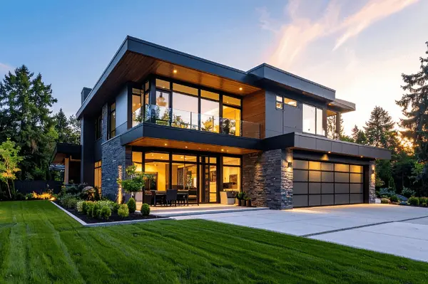 Beyond the Basics: Hidden Gems and Investment Opportunities in the $700,000+ Home Market,Robbie English
