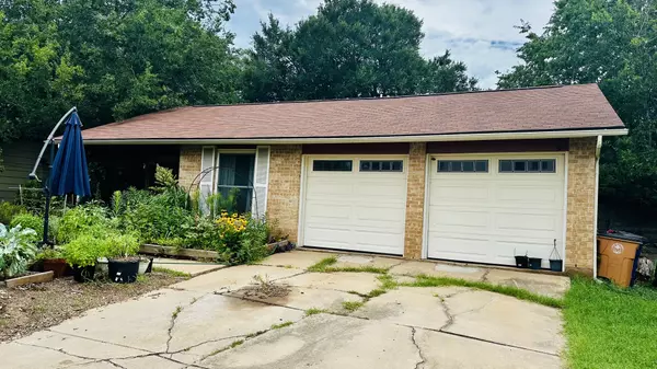 Austin, TX 78745-2116,5006 Emerald Forest Cir