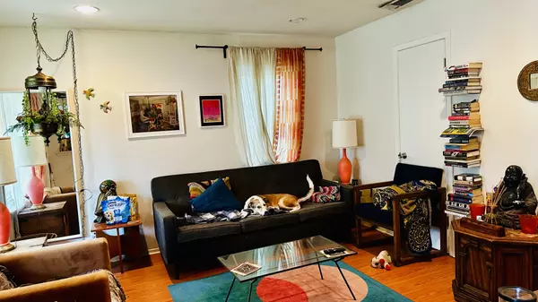 Austin, TX 78745-2116,5006 Emerald Forest Cir