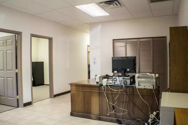 Austin, TX 78759-8508,4600 Spicewood Springs Rd #102