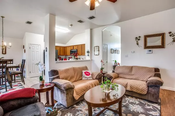 Round Rock, TX 78665-2844,200 Chandler View Trl