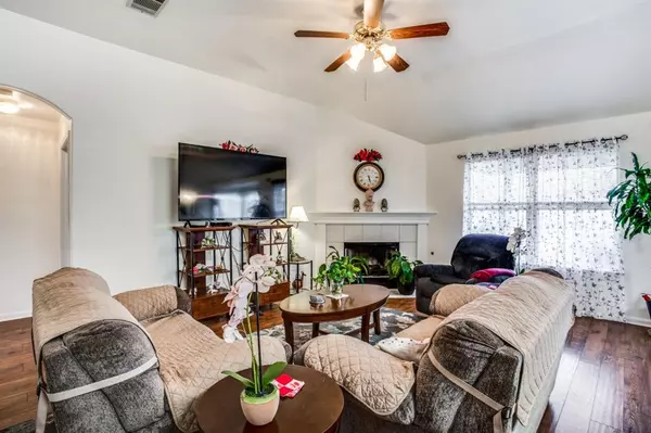 Round Rock, TX 78665-2844,200 Chandler View Trl