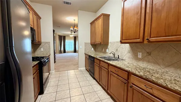 5515 Davis LN #82, Austin, TX 78749