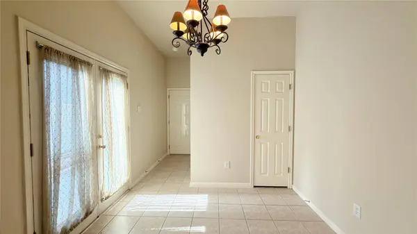 5515 Davis LN #82, Austin, TX 78749