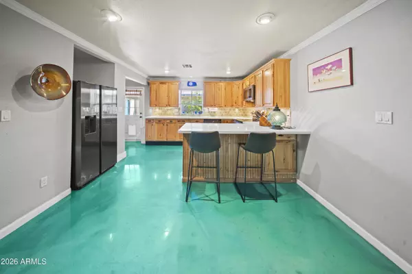 1229 E YUCCA Street, Phoenix, AZ 85020