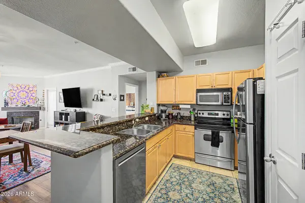 19777 N 76TH Street #3298, Scottsdale, AZ 85255