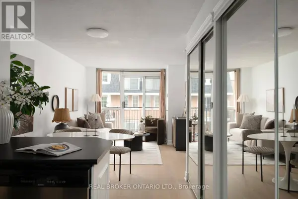 1000 King ST West #304, Toronto (niagara), ON M6K3N1