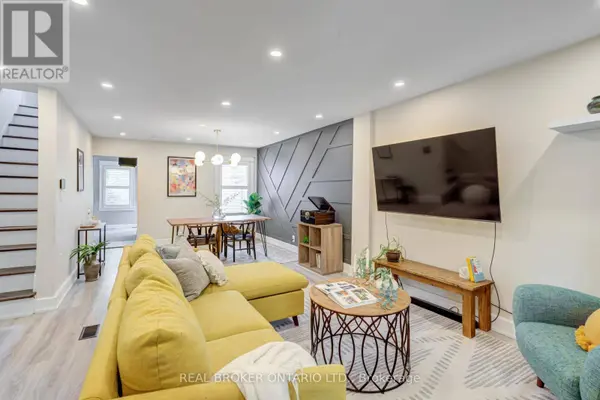 39 EAST BEND AVENUE S, Hamilton (stipley), ON L8M3E4
