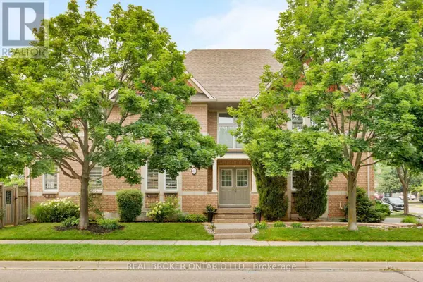 457 RAVINEVIEW WAY