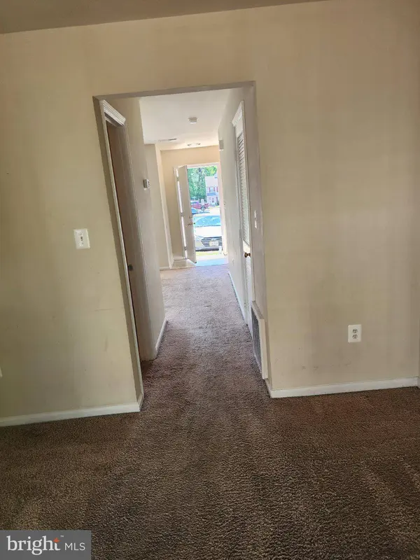 210 WINDSOR RIDGE CT, Fredericksburg, VA 22405