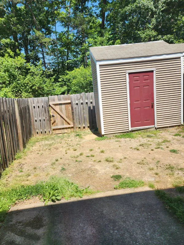 210 WINDSOR RIDGE CT, Fredericksburg, VA 22405