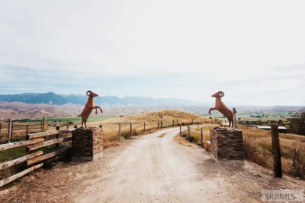 59 Savage Ranch Road, Salmon, ID 83467