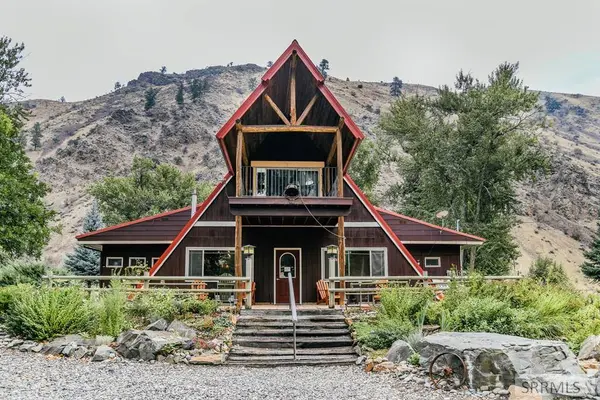 1826 N Hwy 93, North Fork, ID 83466