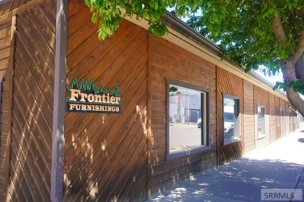 414 Main Street, Salmon, ID 83467
