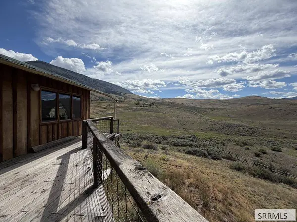 33 Sunflower Road, Salmon, ID 83467