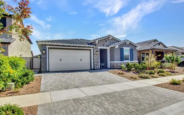 Mesa, Arizona | Space, Culture, and Opportunity,Wesley Parker