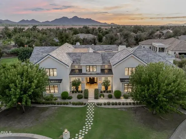 Queen Creek, Arizona | Small-Town Feel with Room to Grow