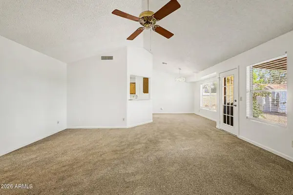 7063 W CINNABAR Avenue, Peoria, AZ 85345