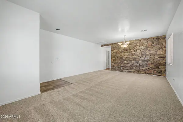 11577 W PURDUE Avenue, Youngtown, AZ 85363