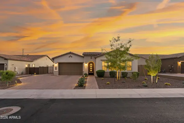 2015 E VILLA LINDA Drive