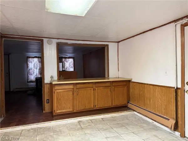 35 Center ST, Leetonia, OH 44431