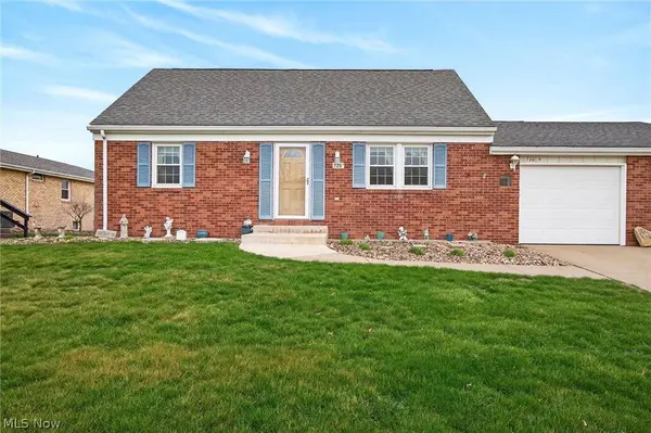 720 Springfield RD #D, Columbiana, OH 44408